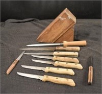 Incomplete Knife Set w/ Knife Block