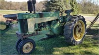JD 730 (SN88056) GAS TRACTOR, NF, 3 PT., 15.5-38