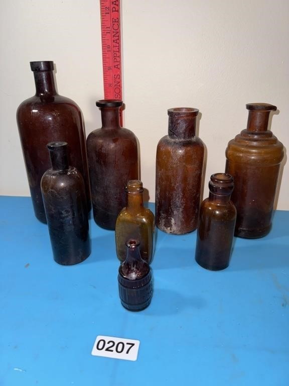 VINTAGE MASTER INK BOTTLE AMBER GLASS WITH