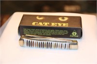 Lg. Cat Eye 2-Blade w/Box - NIB