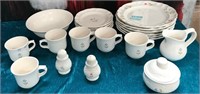 11 - 23 PIECES DISHWARE (E70)