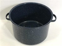 Vintage blue speckled enamel pot w/ handles