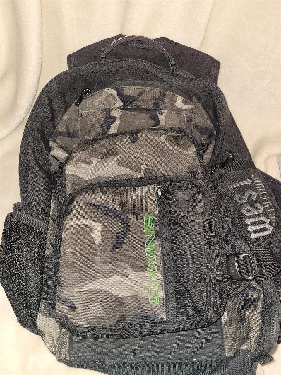 Dakine west 49 backpack