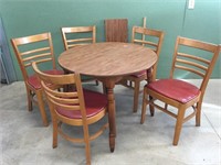 kitchen table, 5 chairs, table leaf