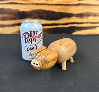 Wood Pig Hat Pin Holder