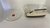 Covered plastic pan, Coca-Cola plate, electric