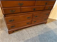 9 drawer maple dresser