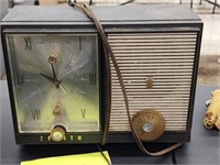 Antique Zenith clock radio