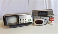 Vintage Electronics Radio / TV, Alarm Clock, etc