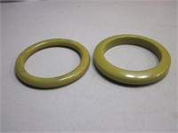 2 Vintage Green Bakelite Bracelets - Tested