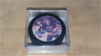 Autographed Brett Hull Hockey Puck