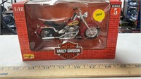 Maisto HARLEY DAVIDSON 1/18 scale