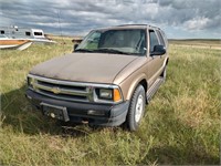 S10 blazer 4.3 4x4 nice interior