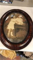 Antique Oval Picture Frame W/Children Photograph