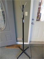 61.5" METAL HALL TREE