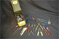 Drybox full of Hand Tools - Wireing Tools, Cutters