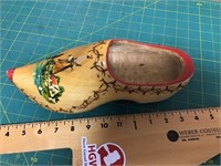 Wooden shoe