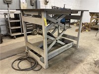 Hydraulic Adjustable Height Welding Bench