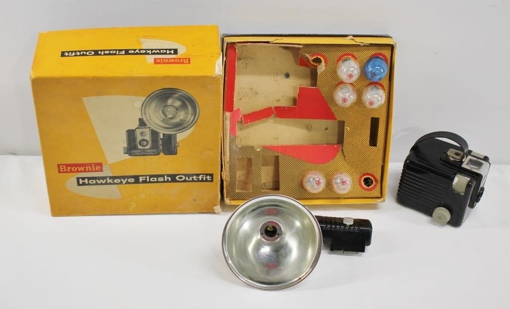 Kodak Brownie Hawkeye Flash Outfit, Original Box