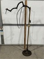 VINTAGE FLOOR LAMP