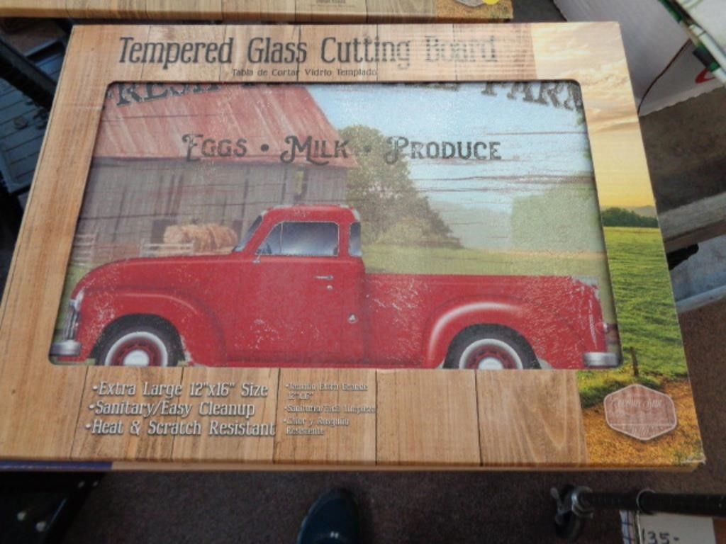 12"X16" GLASS CUTTING BOARD - RED TRUCK