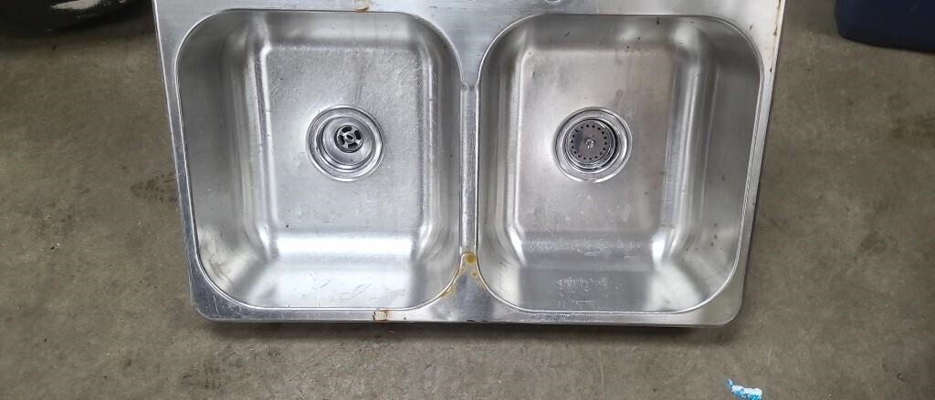 Used Double S s Sink.