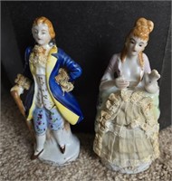 Pair Of Vintage Colonial Figurines