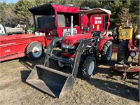 2006 Farm Pro 2420 4wd Tractor with 6' Blade