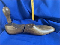VTG Wooden Shoe Form