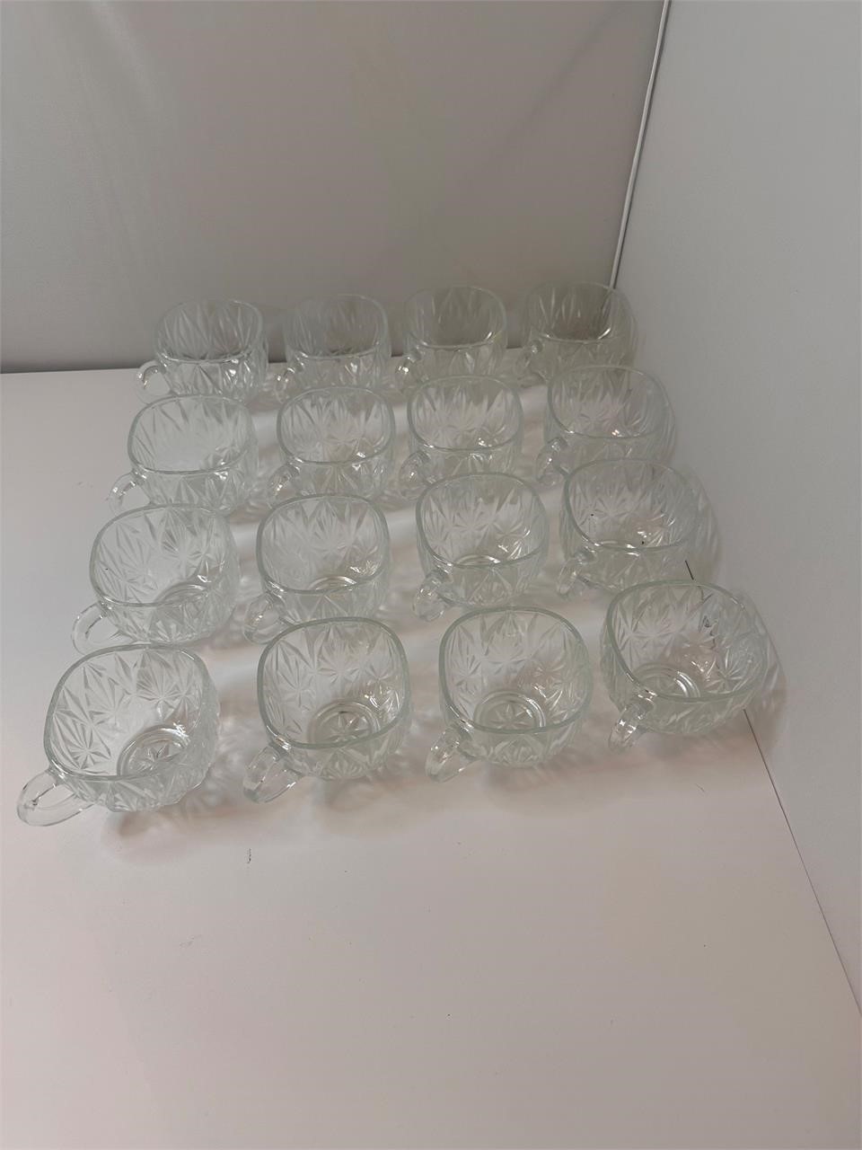 Set of 16 matching punch glasses