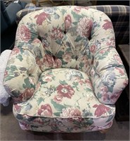 (FB) Broyhill Floral Side Chair 34”