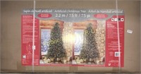 ARTIFICIAL $799 RETAIL 7,5 FT CHRISTMAS TREE