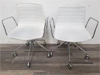 Pair of Arper Italian modern chairs