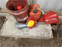 Small gas can and funnels