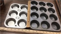 Cupcake pans