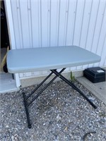 Plastic Folding table