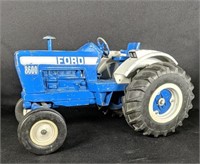 Die Cast Ford 8600 Tractor