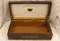 La Corona Cigar Box