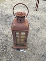 METAL LANTERN