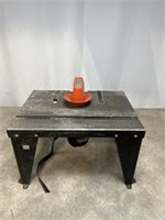 Router Workshop Saw Table with Craftsman