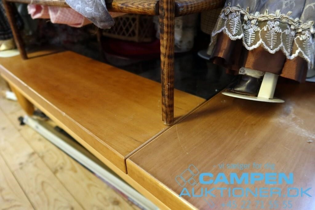 Sofabord i med glasplade MOMSFRI Campen Auktioner A/S
