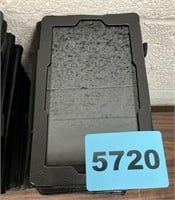 12 Amazon Kindles w/Cases Model SV98LN