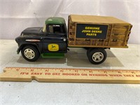 1/34 Chevy Stake Truck