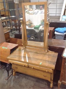 Vintage dresser with mirror 42 x 21 x 66
