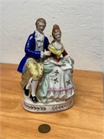 Vintage Occupied Japan Colonial Couple Figurine