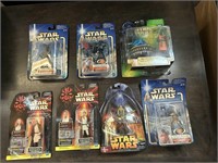 Assorted lot of Star Wars Figures SEALED