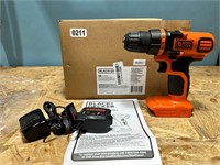 Black & Decker drill mint w/charger, no battery