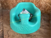 Bumbo floor seat