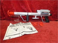 1966 Lost in Space Roto-jet gun. Complete