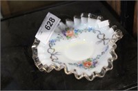 FENTON SILVER CREST ART GLASS RUFFLED DISH